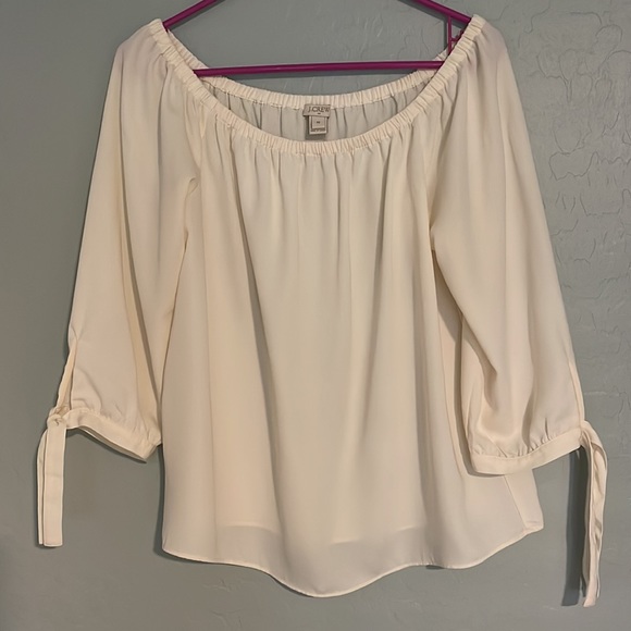 5/$25 Bundle. J. crew off the shoulder top cream. XS - Picture 1 of 5